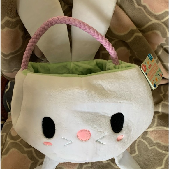 NEW XL BARK SQUEACKSTERS BUNNY BASKET.❤️DON’T FORGET YOUR PUP’S EASTER BASKET❣️ - Picture 5 of 11
